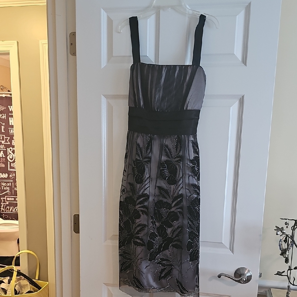 Elegant Black and Gray Dress R&M Richards Size 14